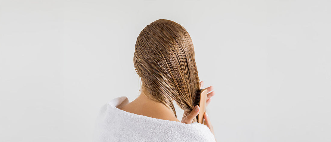 Understanding Hair Shampoo and Conditioner: Key Ingredients, Benefits, and How to Choose the Right Home Care Kit